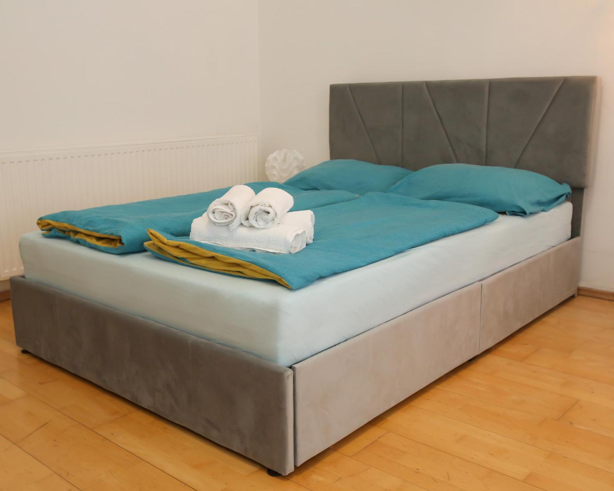 Downtown Bliss Modern Retreat With Free Parking And Fast Internet 600 Mbits Apartamento Viena Exterior foto