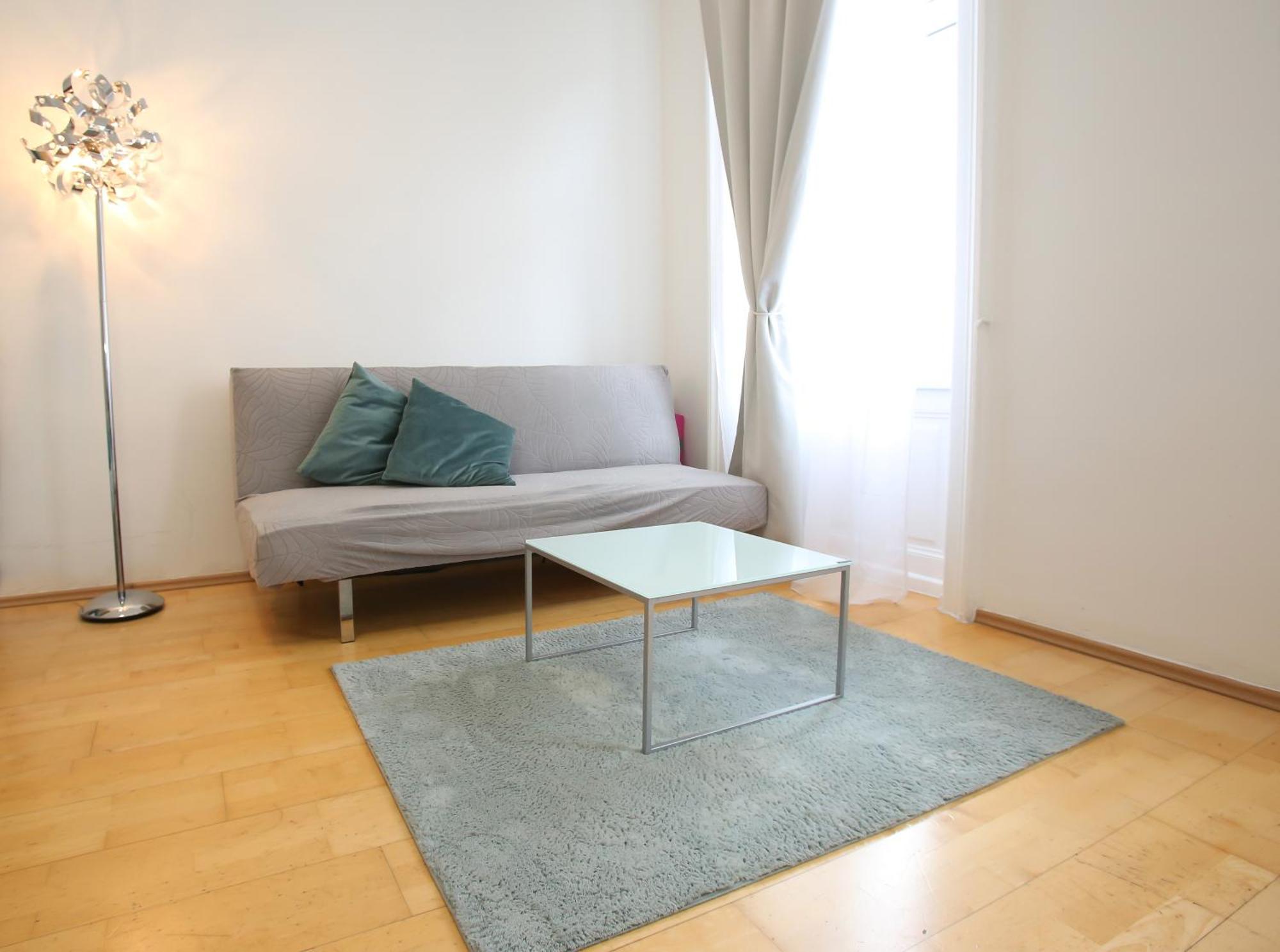Downtown Bliss Modern Retreat With Free Parking And Fast Internet 600 Mbits Apartamento Viena Exterior foto